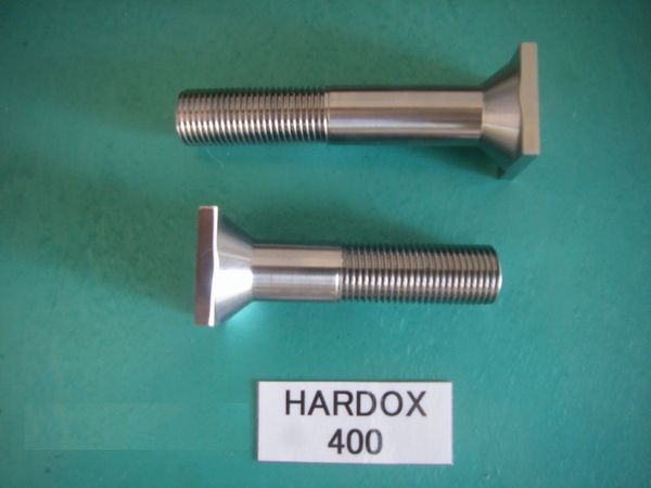 耐摩耗鋼HARDOX400　ボルト