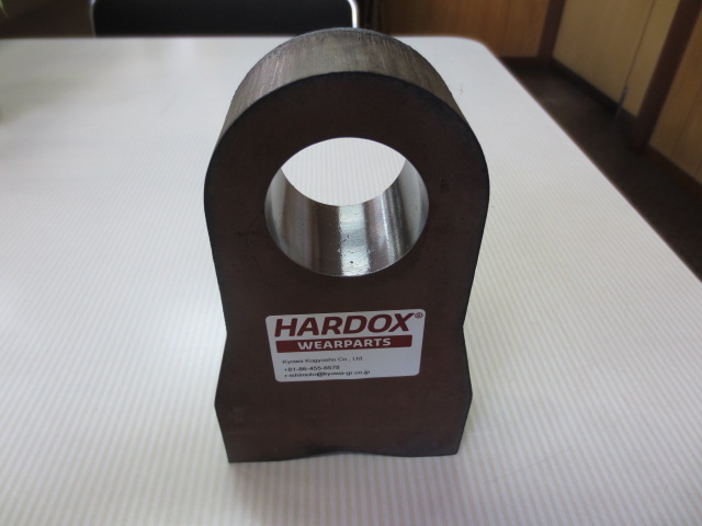 耐摩耗鋼HARDOX550　ハンマー